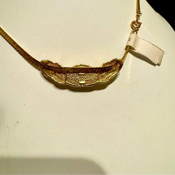 Vintage Faux Pearl Sliding Pendant on Gold Tone Herringbone Chain 15” Choker - Picture 5 of 7